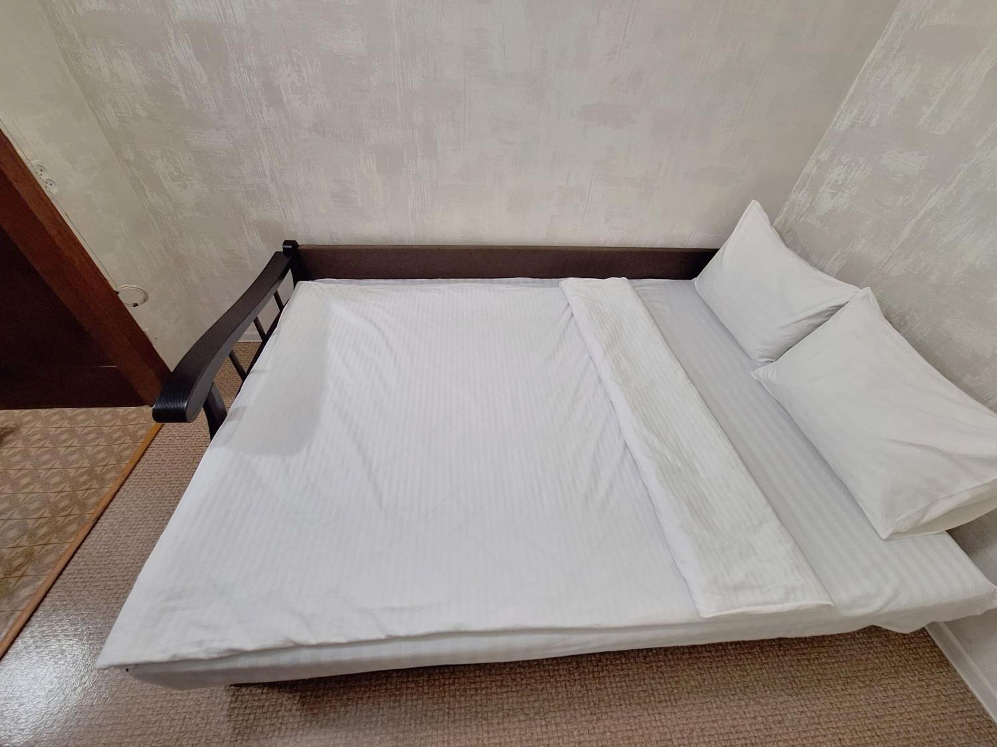 4 Ліжка З Балконом Документи Для Відряджень Мережа Alex Apartments Безконтатне Заселення 24-7 Poltava Exteriér fotografie