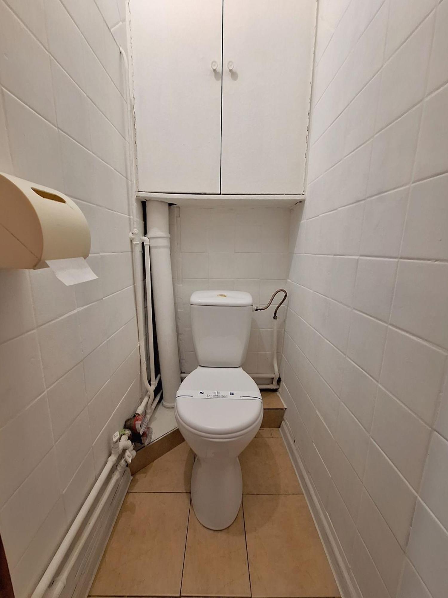 4 Ліжка З Балконом Документи Для Відряджень Мережа Alex Apartments Безконтатне Заселення 24-7 Poltava Exteriér fotografie